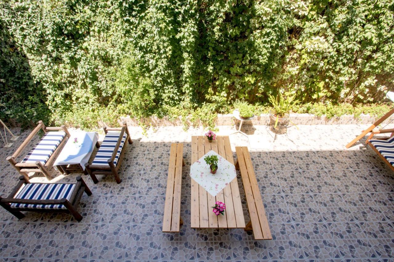 Maik Apartments ميتامورفوسي المظهر الخارجي الصورة